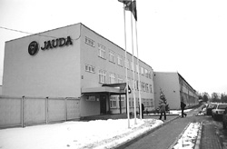 JAUDA2.JPG (16936 BYTES)